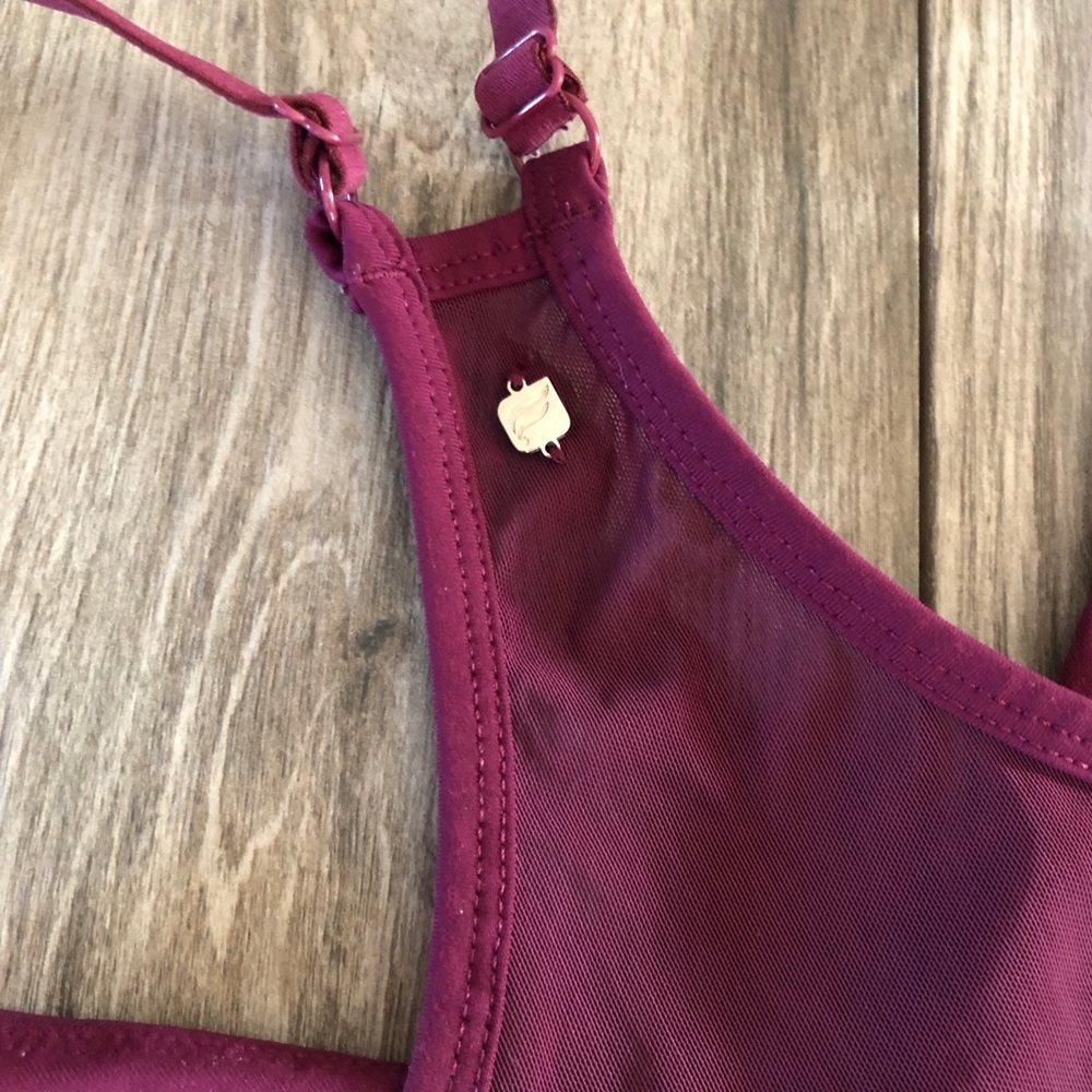 Fabletics Marlene Midi Bra - Picture 6 of 8